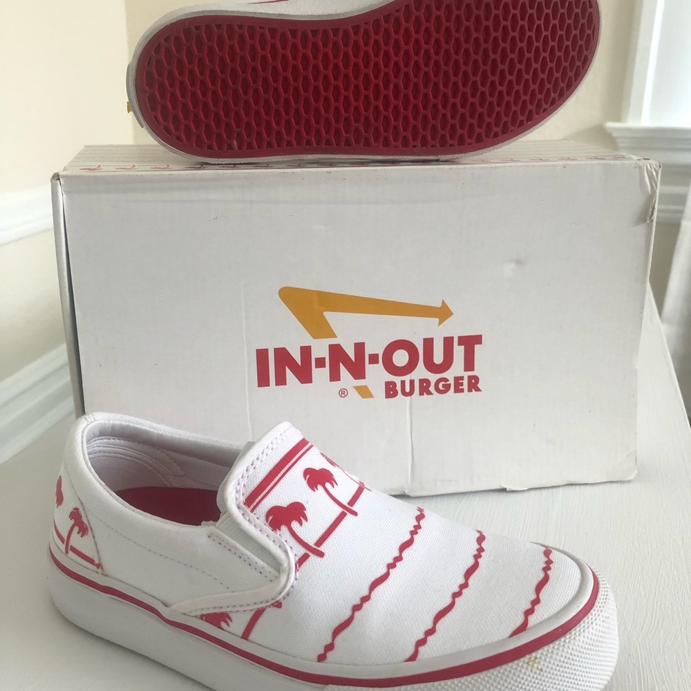 Love In-N-Out?! - Picture 3 of 5